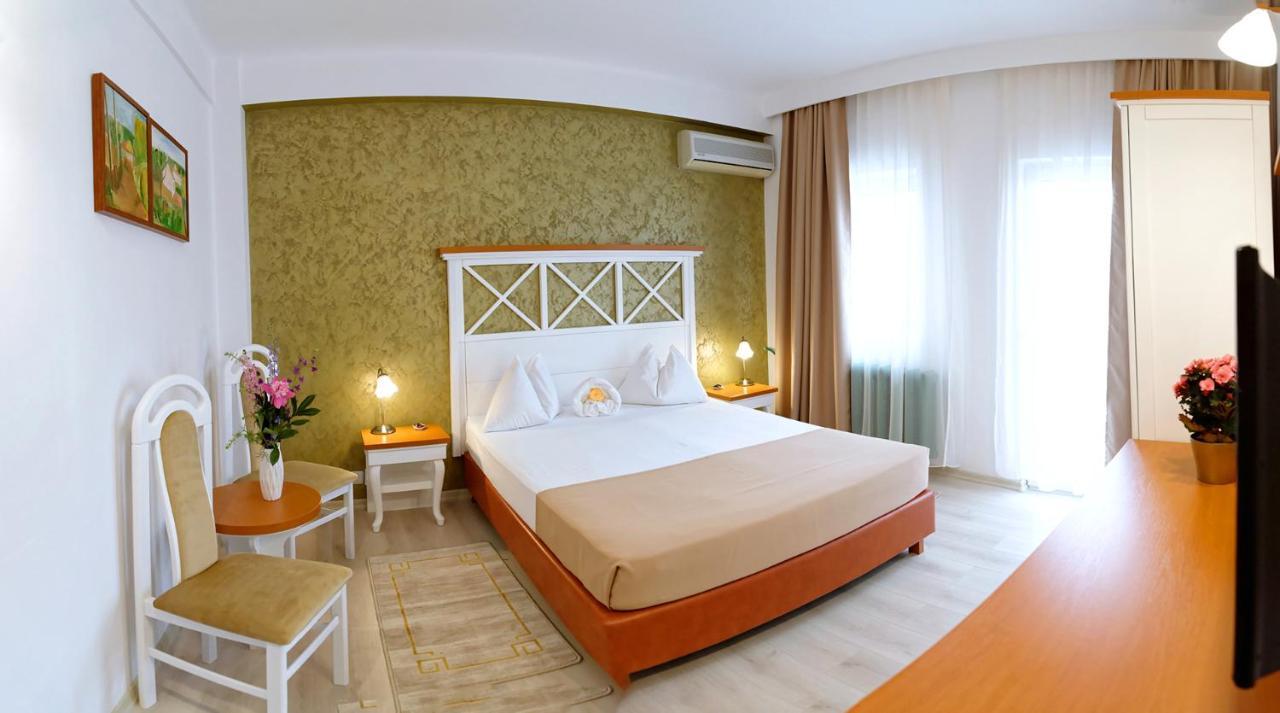 Hotel Albatros Mamaia Exteriér fotografie