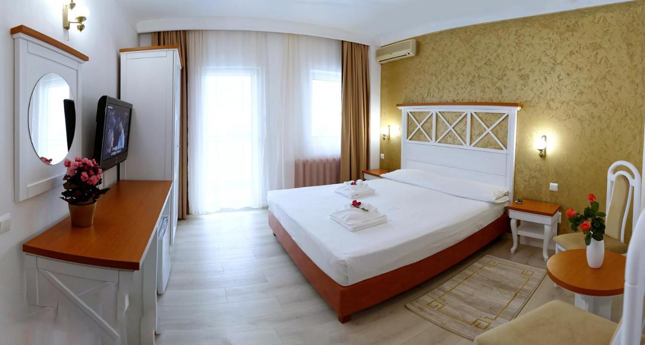 Hotel Albatros Mamaia Exteriér fotografie