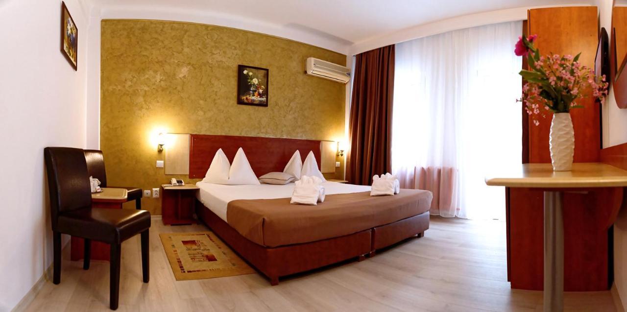 Hotel Albatros Mamaia Exteriér fotografie