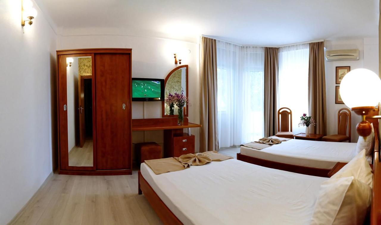 Hotel Albatros Mamaia Exteriér fotografie