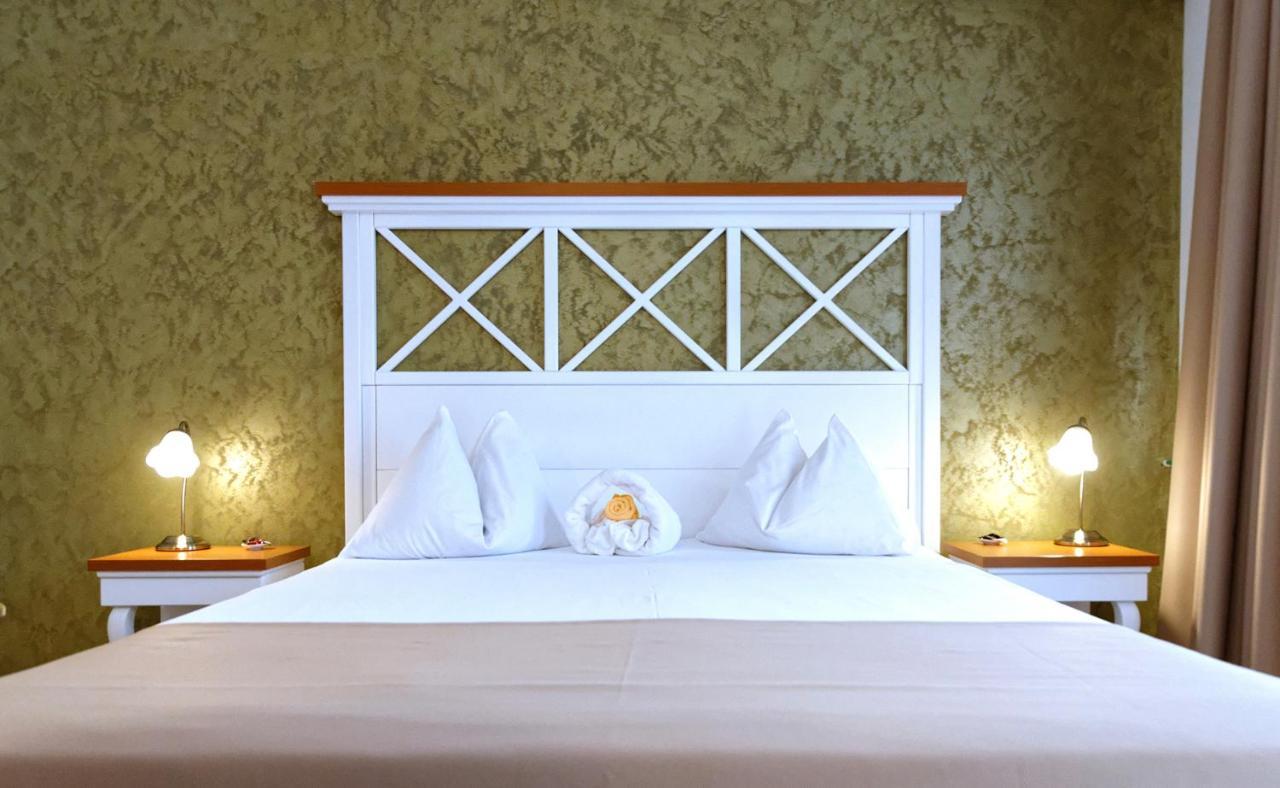 Hotel Albatros Mamaia Exteriér fotografie