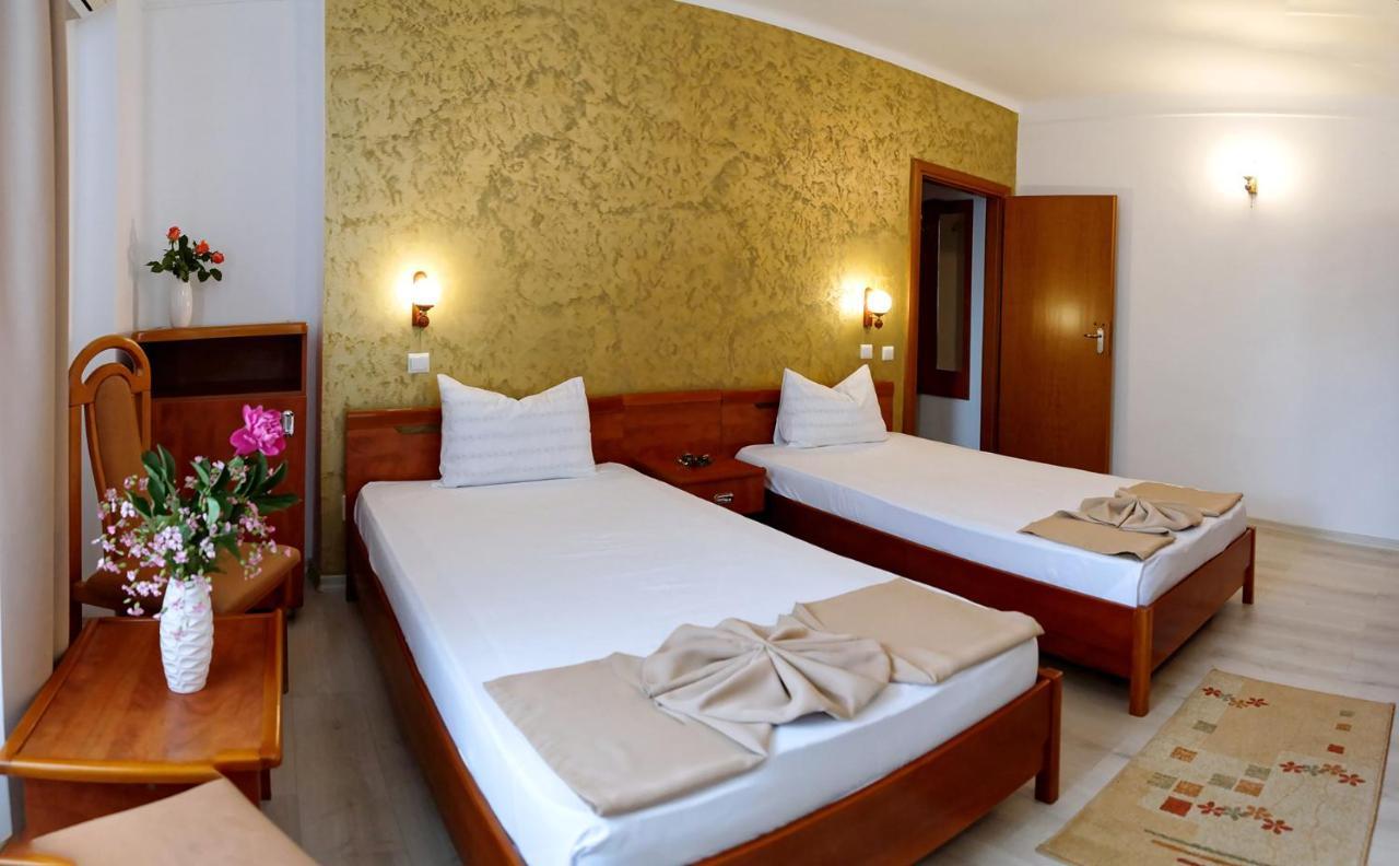Hotel Albatros Mamaia Exteriér fotografie