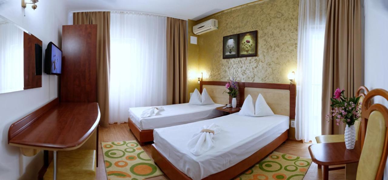 Hotel Albatros Mamaia Exteriér fotografie