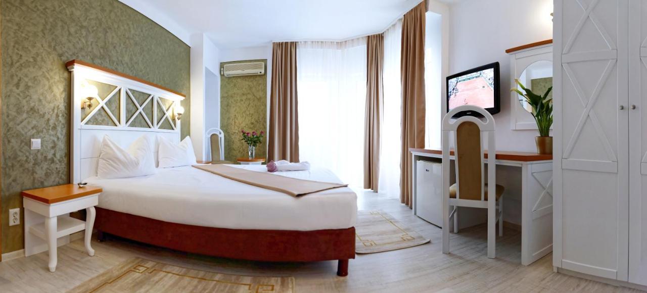 Hotel Albatros Mamaia Exteriér fotografie