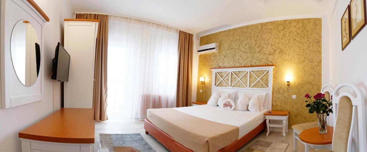 Hotel Albatros Mamaia Exteriér fotografie
